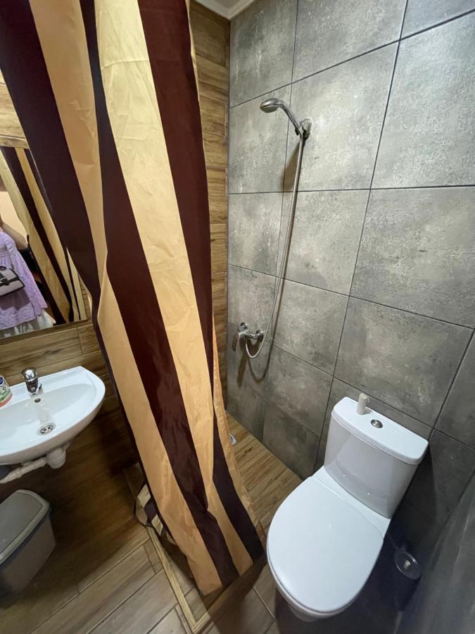 Hostel U Pottera Черновцы Экстерьер фото